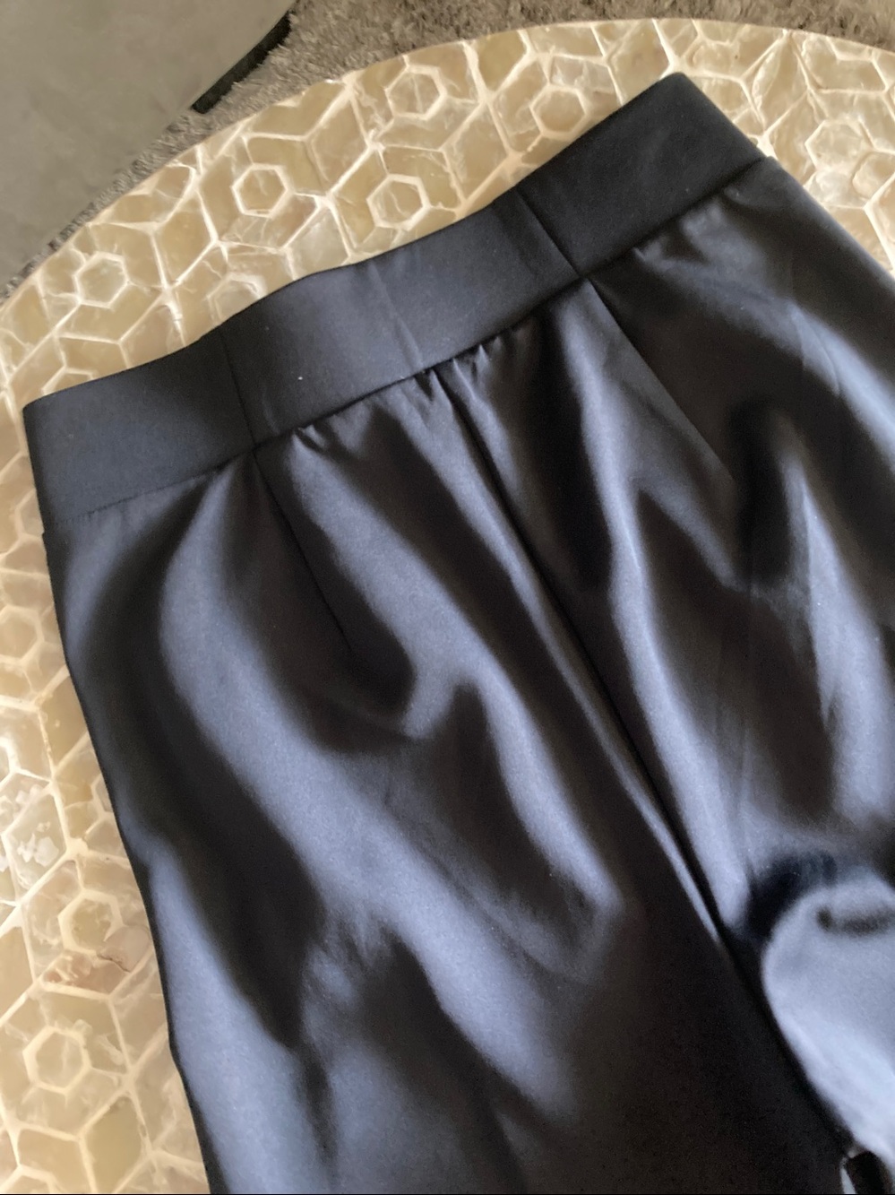 LIKE NEW! Adidas Women's Active Wide Leg Pant in Black (S) - Picture 7 of 10